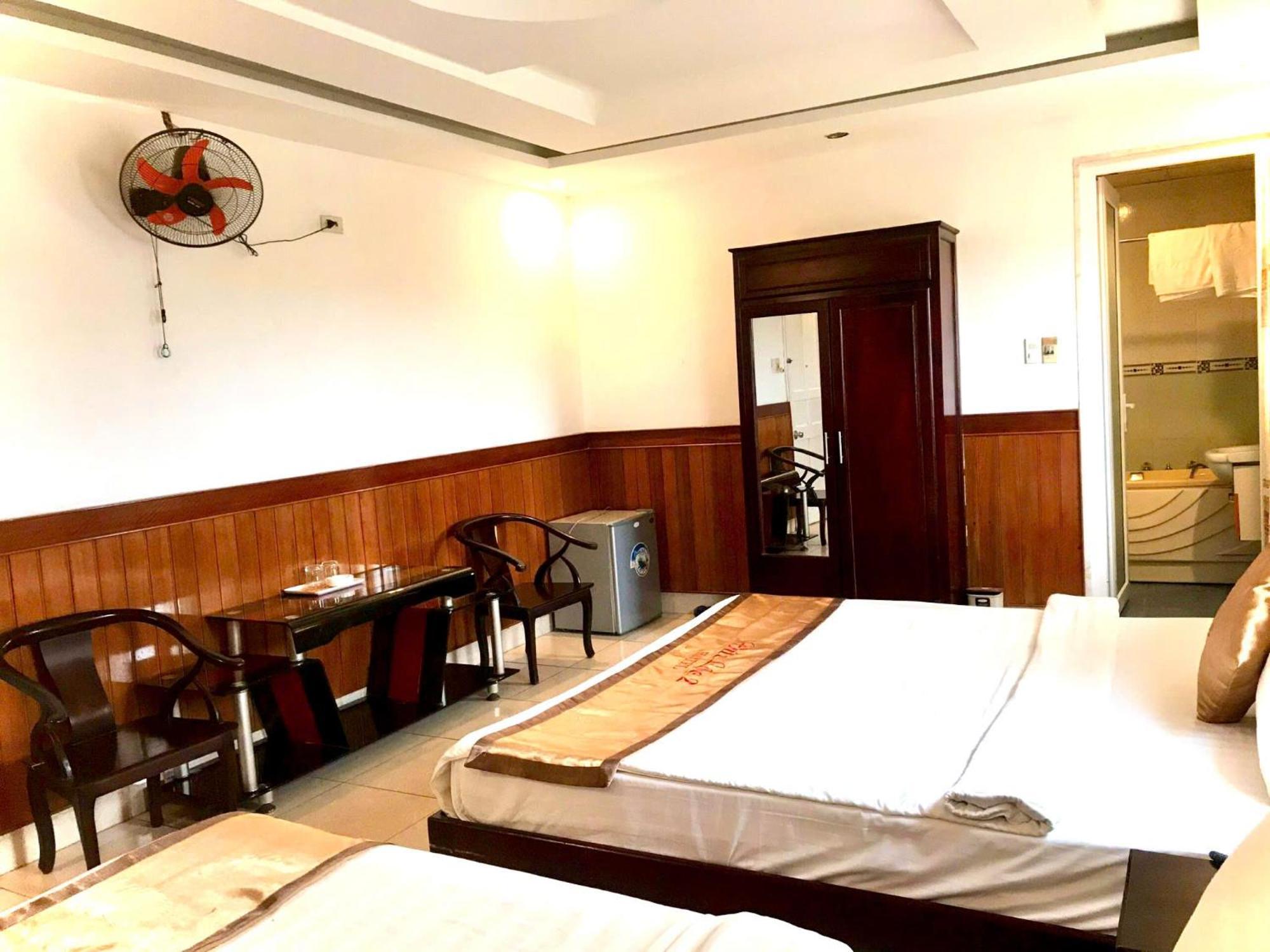 Duc Loc 2 Hotel Hue Esterno foto